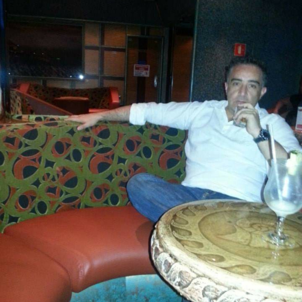 Meet your Posher, Pablo - Picture 2 of 4